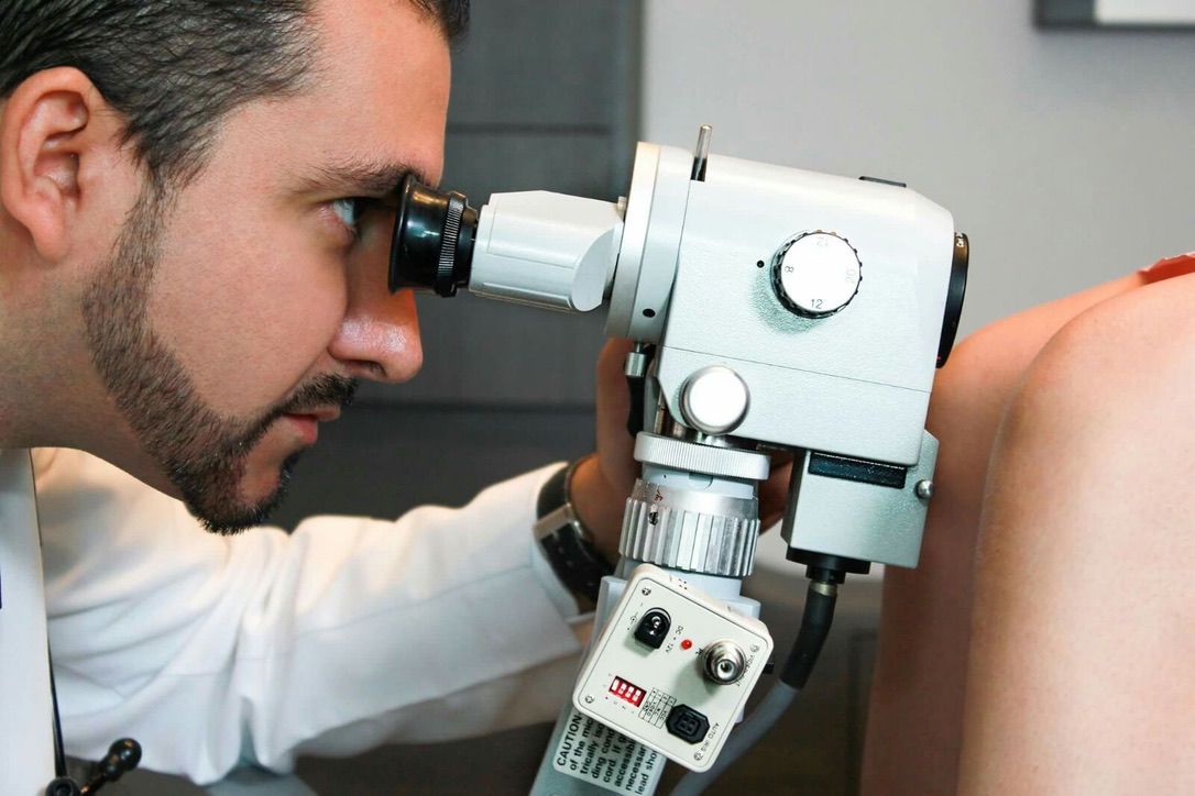 Imagen principal de Dr. Fernando Mendoza Calderón